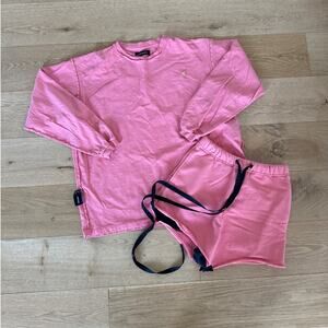 Tracey - Angel Pin Sweatshirt and Shorts Set in Pink